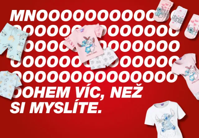 Barevné dětské oblečení na výrazném červeném pozadí s hravou grafikou a textem „SO MUCH MORE THAN YOU THINK“.