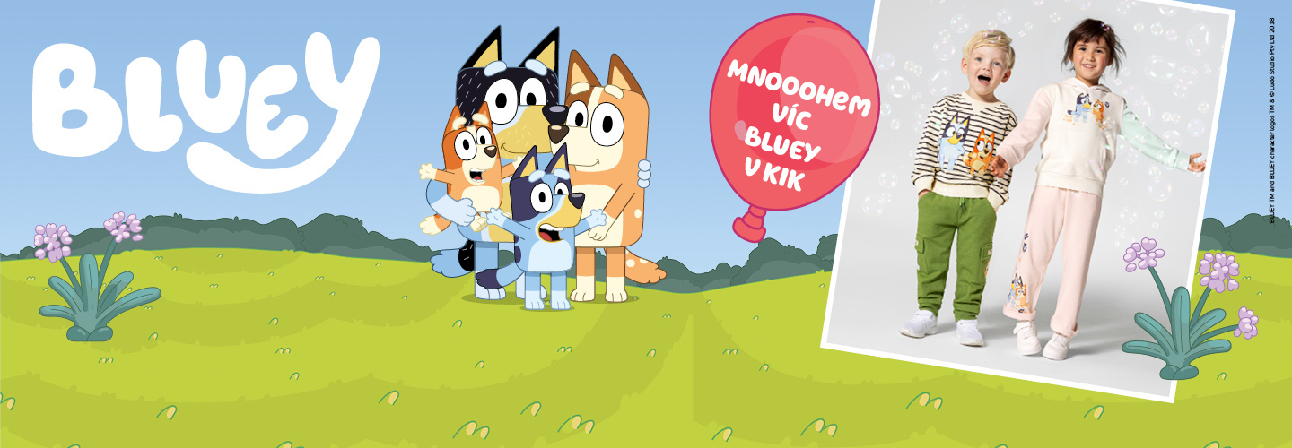 Barevná reklamní fotografie s postavami z „Bluey“ a dětmi v hravém oblečení před zeleným pozadím s květinami.